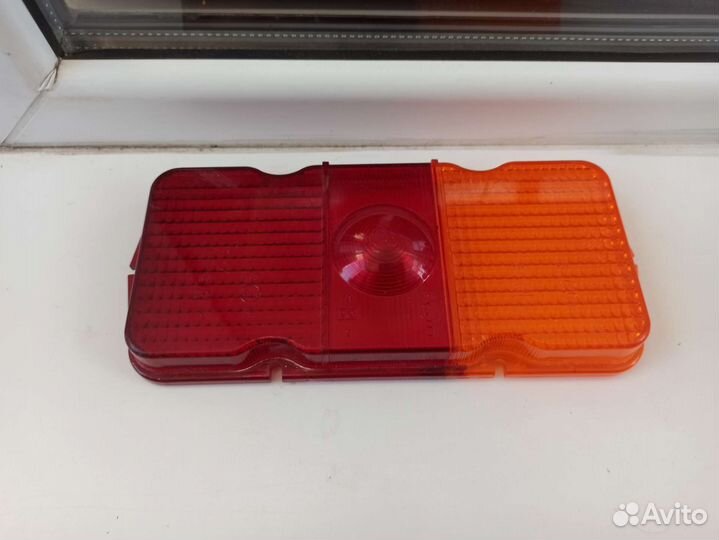 Фонарь задний