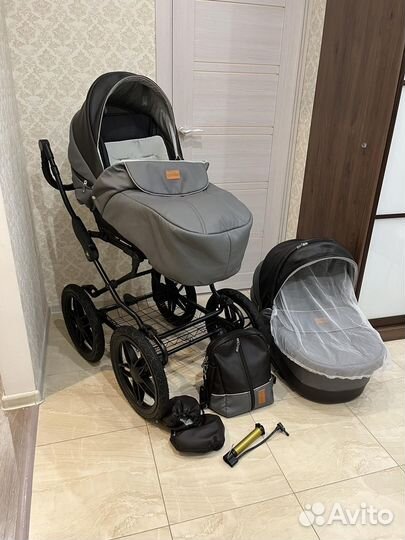 Продаётся детская коляска