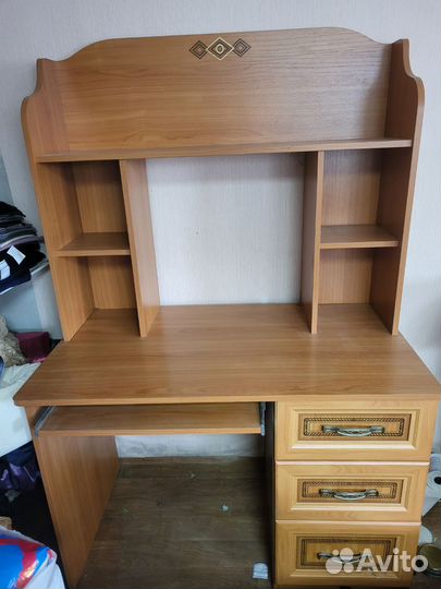Компьютерный стол со шкафом бу