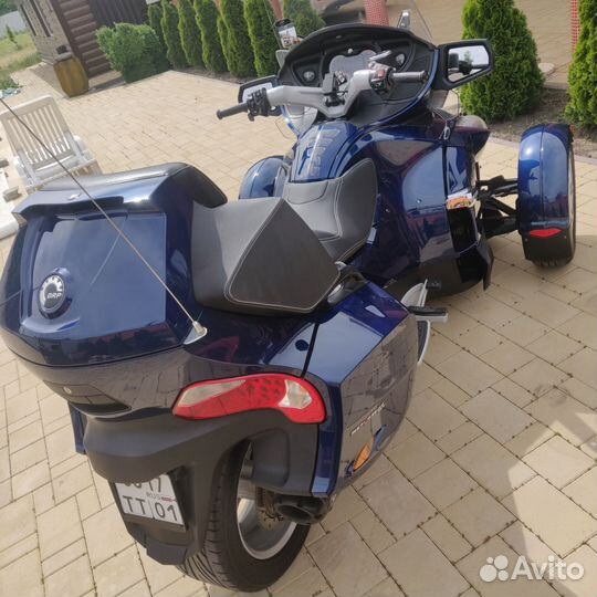 Трицикл BRP can-am spider rt