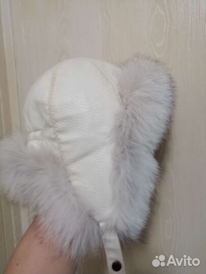 Зимняя детская шапка