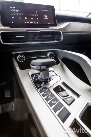 Geely Coolray 1.5 AMT, 2023