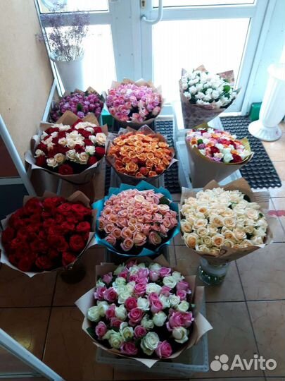 51 роза. Пока ещё есть