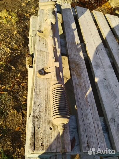 Рейка рулевая Nissan Tiida 2008 1,6