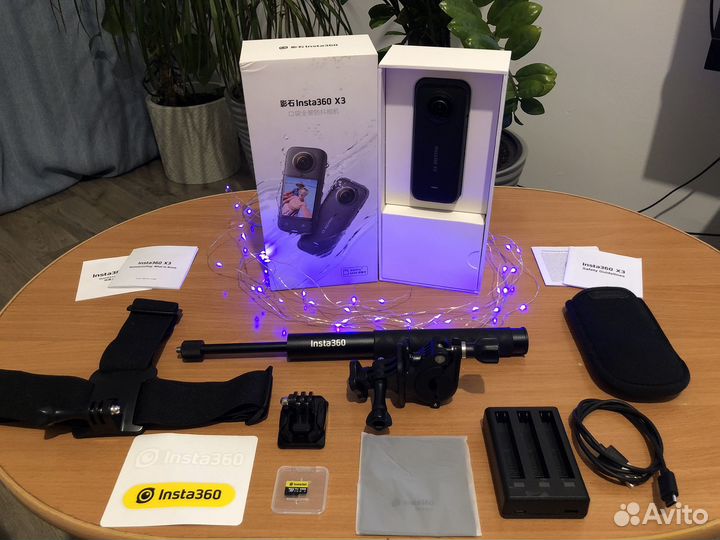 Панорманая экшн камера Insta 360 X3
