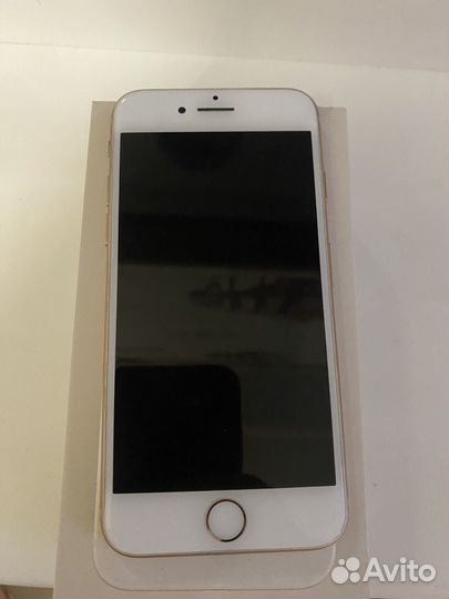 iPhone 8, 64 ГБ