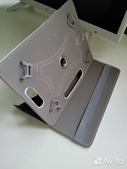 Чехол на планшет универсальный 8 дюймов новый