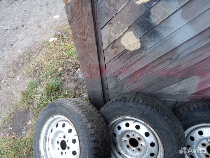 Зимняя резина r13