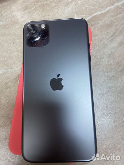 iPhone 11 Pro Max, 64 ГБ