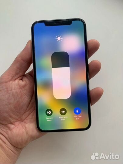 iPhone X, 64 ГБ