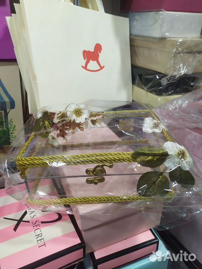 Шкатулки, подносы, подарочные коробки