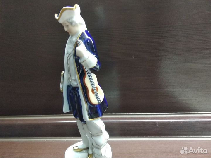Статуэтка фарфор Чехия