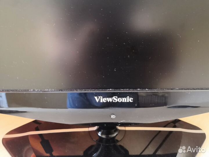 Монитор Viewsonic 22