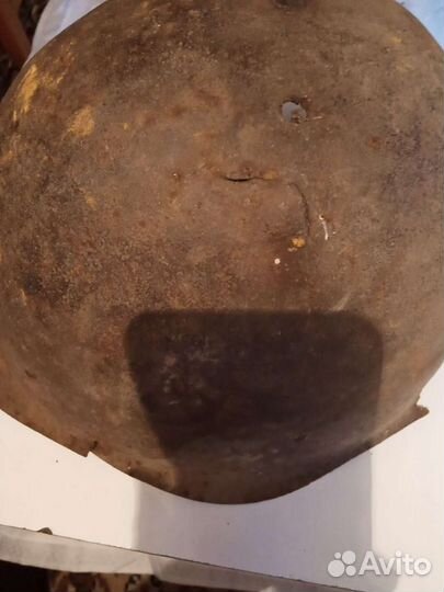 Советская военная каска времён ВОВ