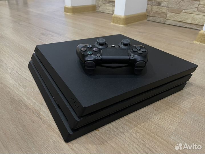 PS4 pro 1tb