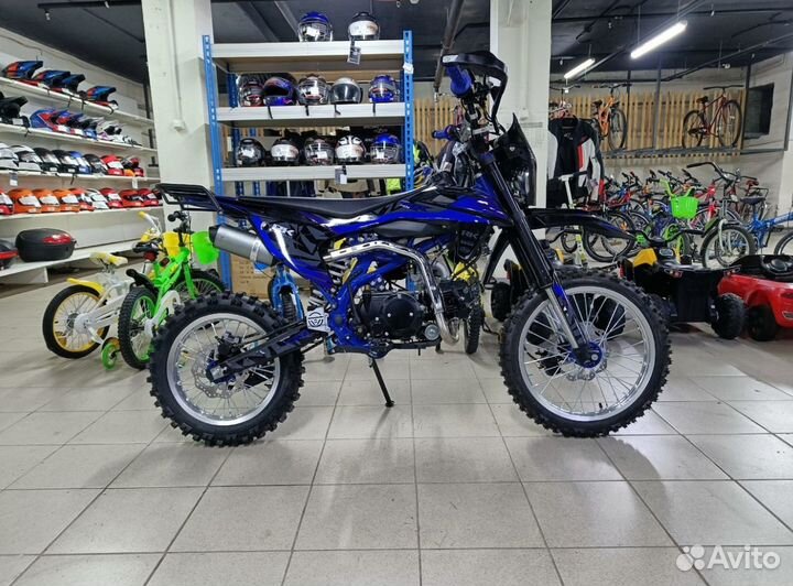 Мотоцикл racer TRX140E