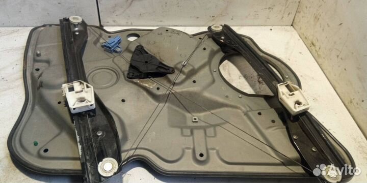 Стеклоподъемник электрический передний правый