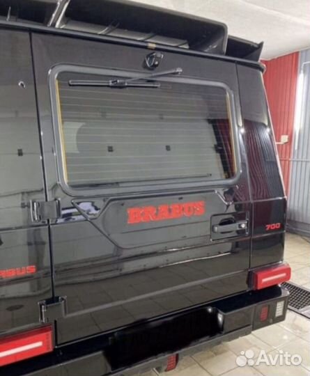 Накладка двери задняя Brabus G-class W463/464