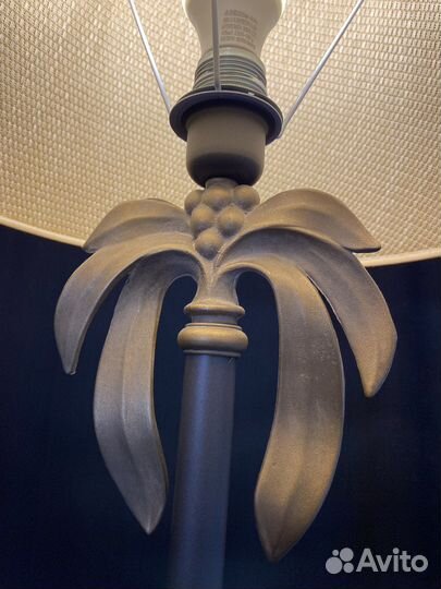 Торшер напольный с абажуром. Италия