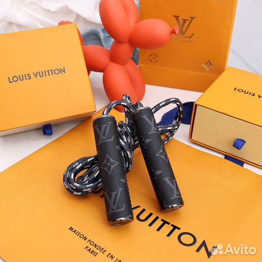 Скакалка Louis Vuitton 161