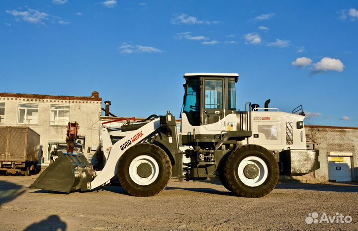 Фронтальный погрузчик GoodWork LX330G, 2024