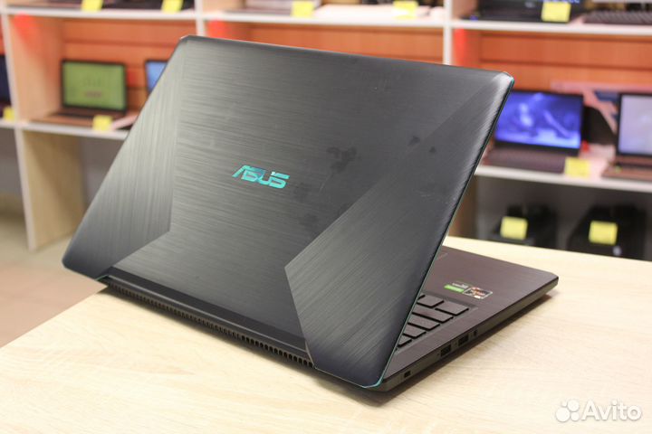 Игровой gтх 1050 4гб/Ryzеn 5 3500U/SSD M.2 256гб