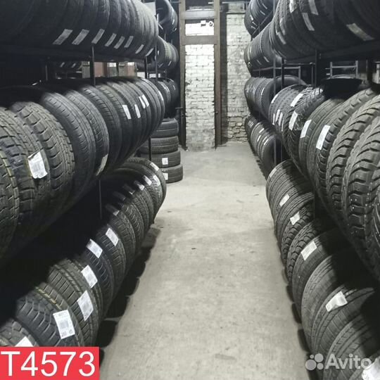 Dunlop Winter Maxx SJ8 235/65 R16 106M