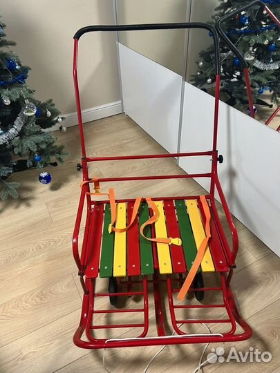 Санки для двойни, санки для погодок