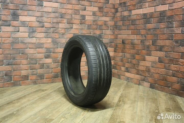 Toyo Extensa HP 215/55 R17