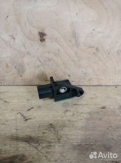 Датчик удара Фольксваген, Шкода