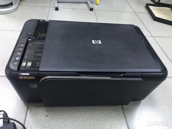 Принтер с мфу струйный HP DeskJet F4583 All-in-One