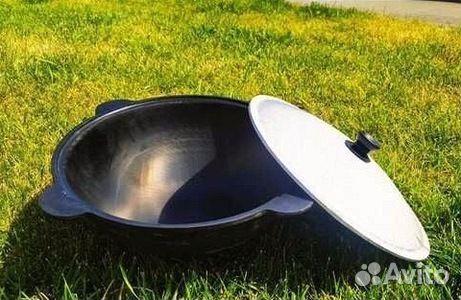 Казан чугунный узбекский