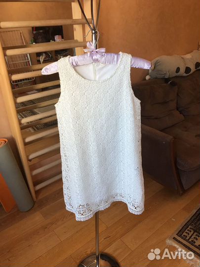 Платье нарядное, р.140