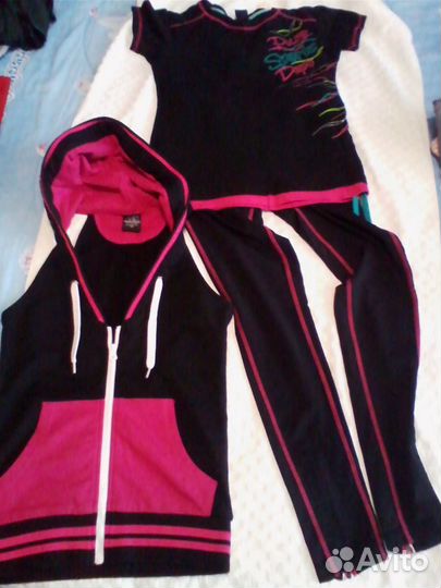Спортивный костюм