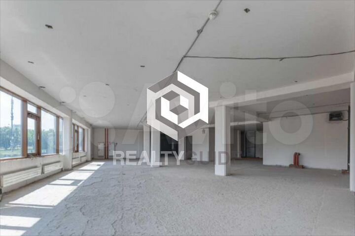 539 м2 Бизнес-центр 