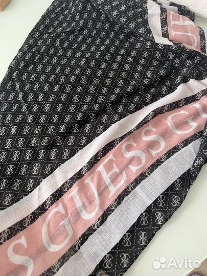 Палантин новый guess