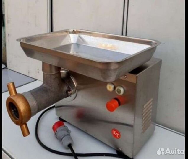 Ножи и решетки для мясорубки