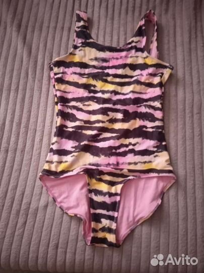 Купальник слитный hm 146/152