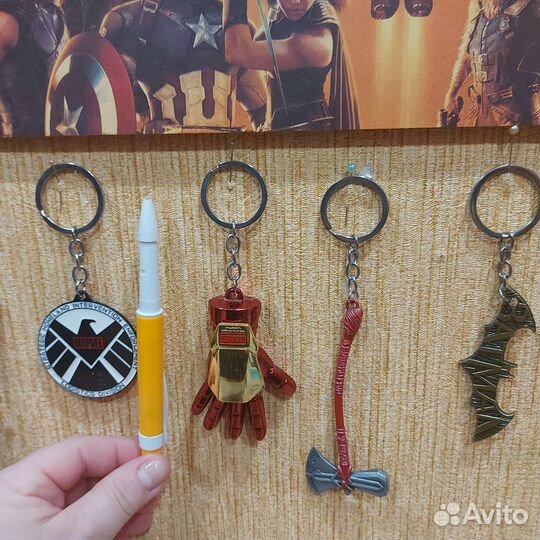 Коллекция брелков Marvel мстителей