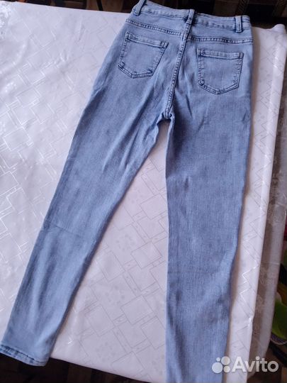Джинсы новые 44 размер
