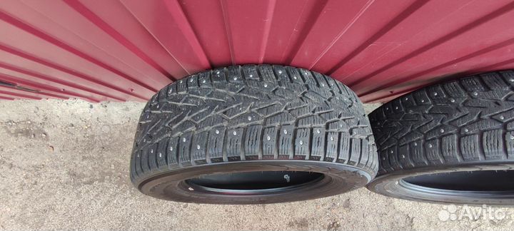 Nokian Tyres Hakkapeliitta 7 215/65 R16 102T
