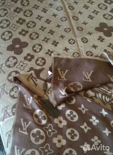 Палантин новый Louis Vuitton