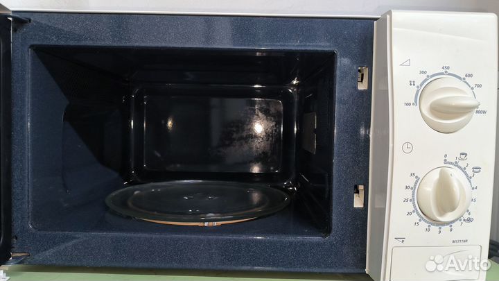 Микроволновая печь