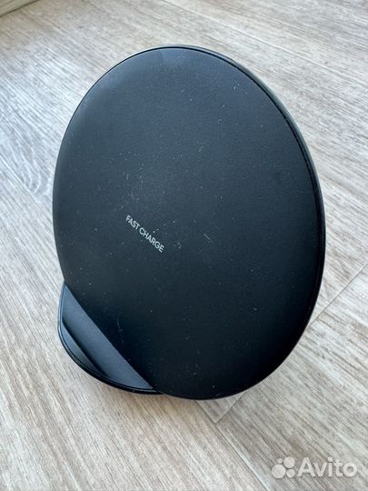 Беспроводная зарядка Samsung EP-N5100