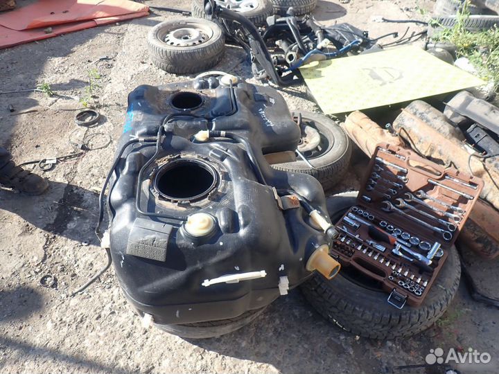 Бак топливный Chevrolet Captiva C100 2006-20