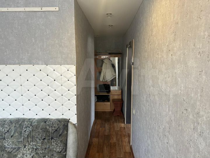 1-к. квартира, 32 м², 4/4 эт.