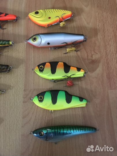 Продам джеркбейт 16 штук