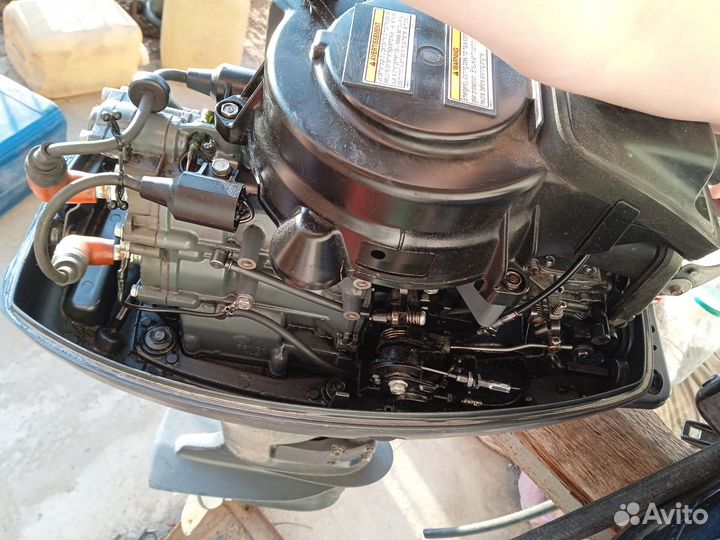 Лодочный мотор Yamaha 15. 2 такта