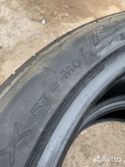 Dunlop SP Sport Maxx RT 2 255/45 R20 и 285/40 R20