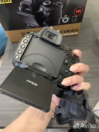 Зеркальный фотоаппарат nikon d5000